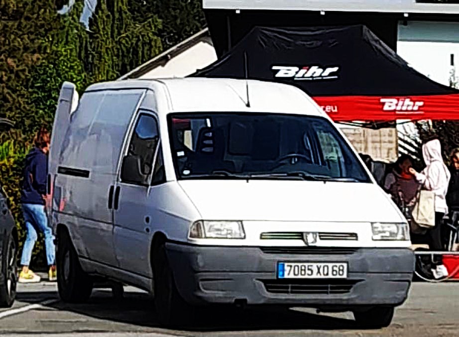 7085 XQ 68, Peugeot Expert 1st gen (U64/U65), 1995–2007