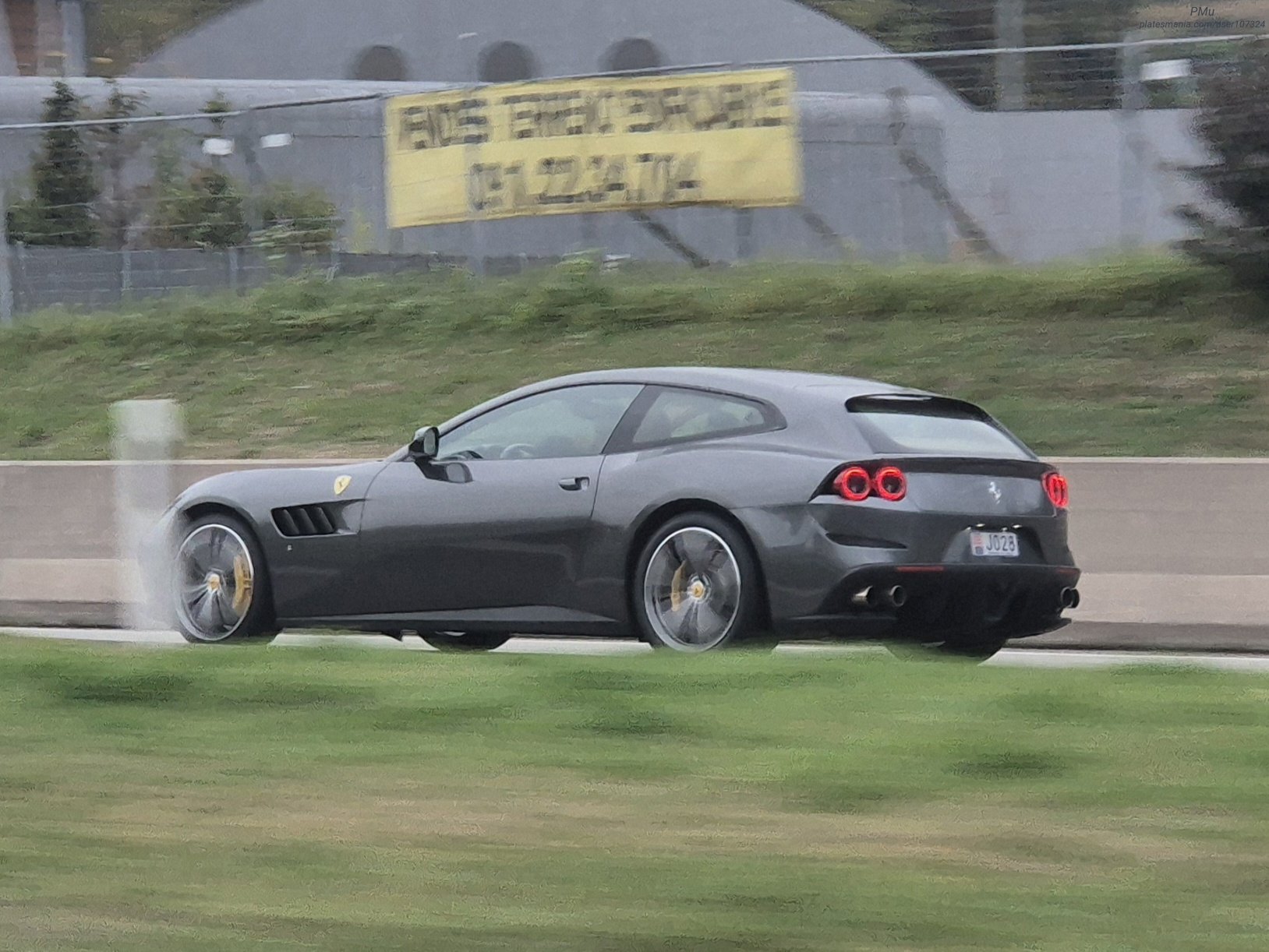 J028, Ferrari GTC4 Lusso 1st gen (T) (F151M), 2016–2020