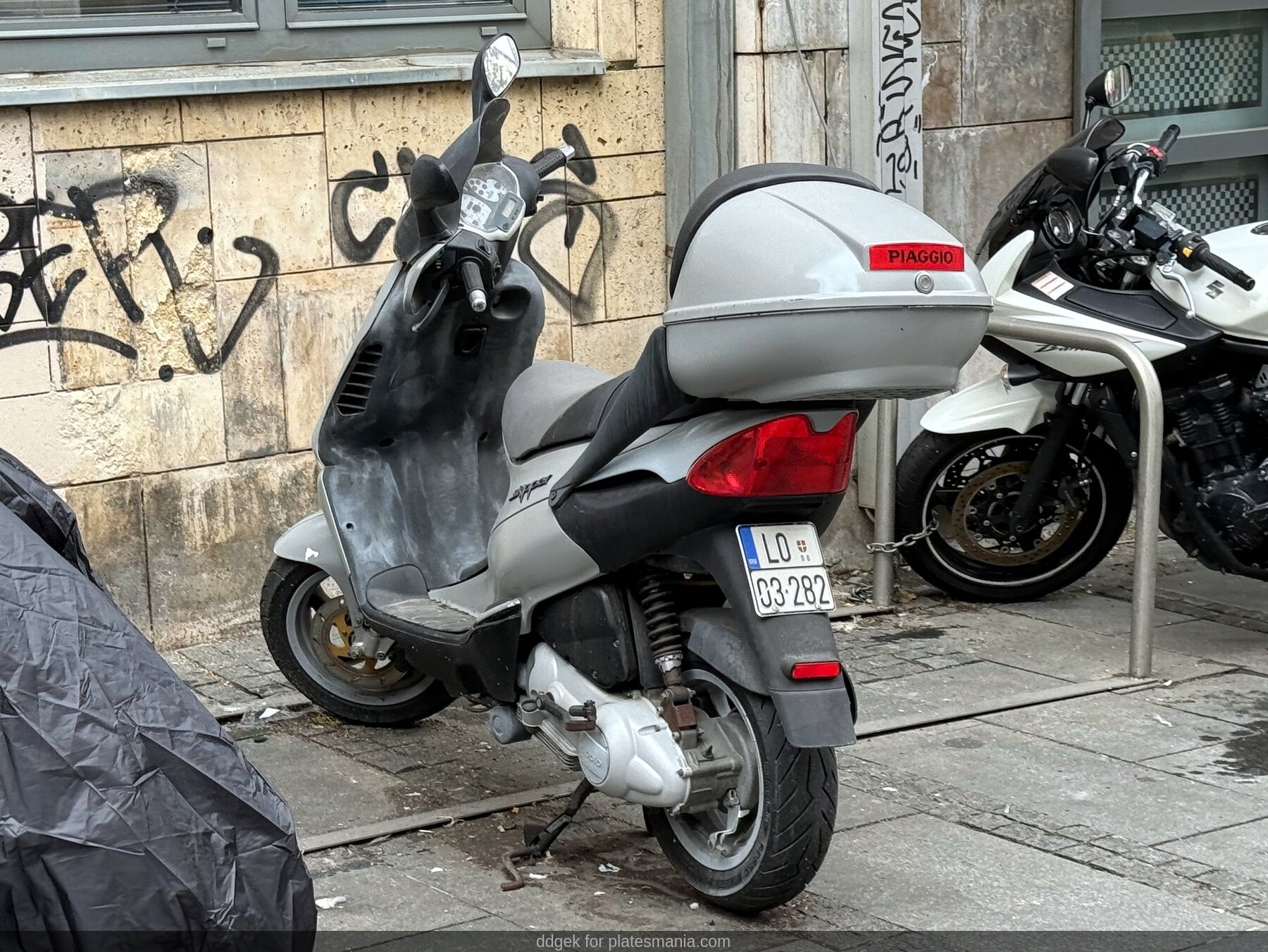 LO 03-282, Piaggio Skipper 2nd gen, 1998–2005