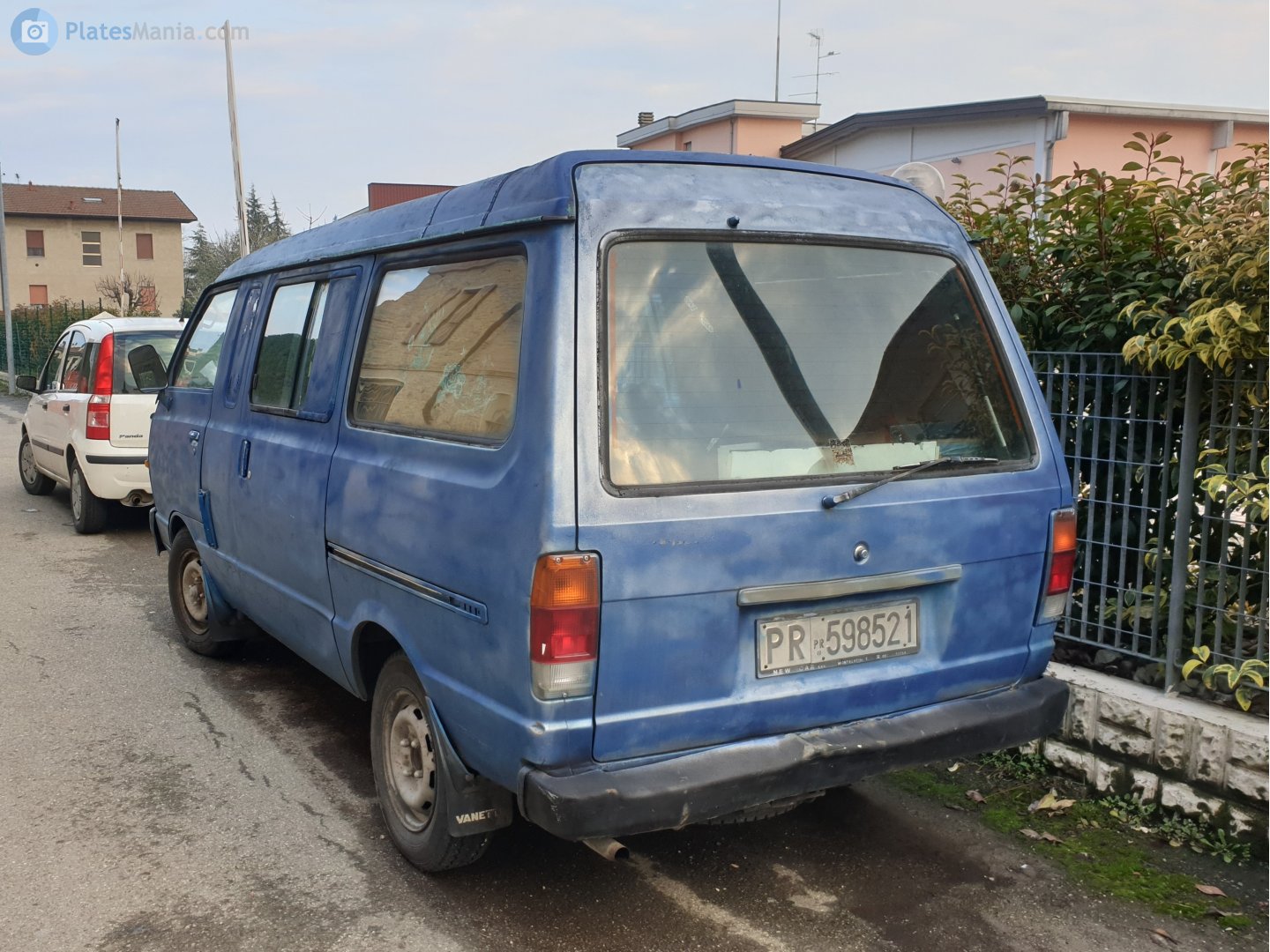 PR 598521, Nissan Vanette 1st gen Cargo Van (C220; EU-market), 1986–1994