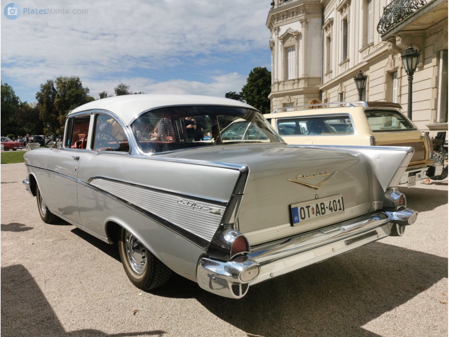 OT AB-401, Chevrolet Bel Air 2nd gen 1957 2-door Sedan (2402; A-body), 2nd facelift, 1956–1957