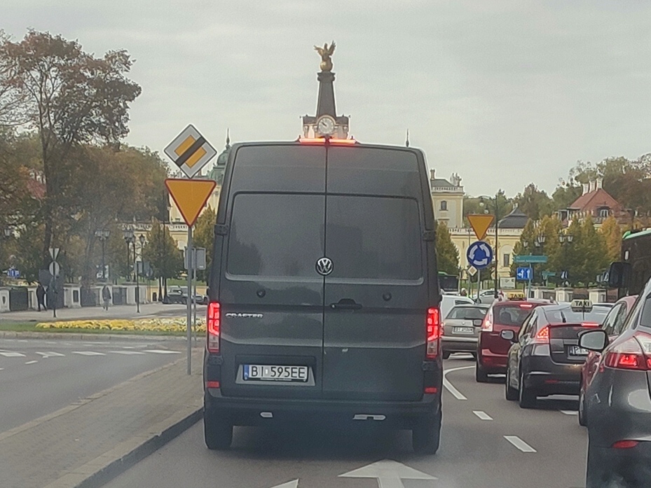 BI 595EE, Volkswagen Crafter 2nd gen Van (SY/SZ), 2016–