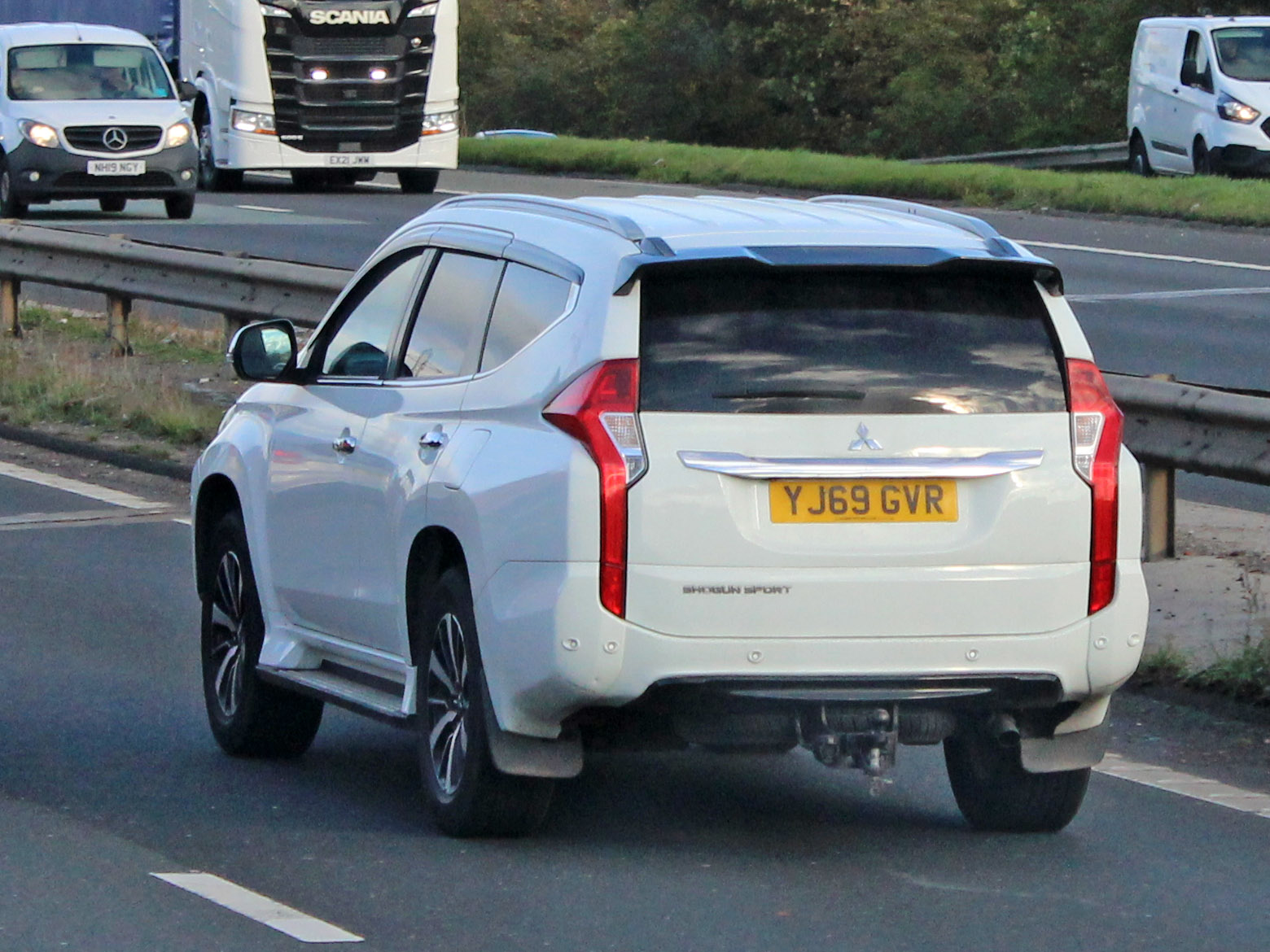 YJ69GVR, Mitsubishi Shogun Sport 2nd gen (KR/KS/QE/QF), 2018–2021