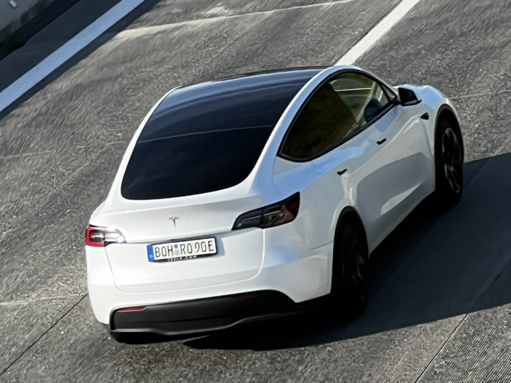 BOH RO 90 E, Tesla Model Y 1st gen (5YJY), 2020–2025