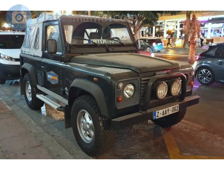 Z-AAY-062, Land Rover Defender