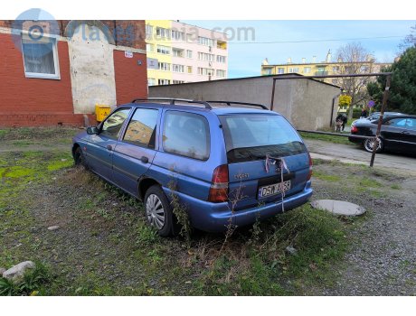 DSW A858, Ford Escort