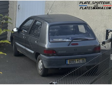 8283 YC 35, Renault Clio