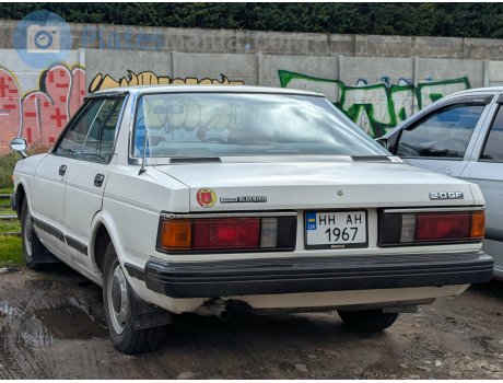 HH 1967 AH, Nissan Bluebird