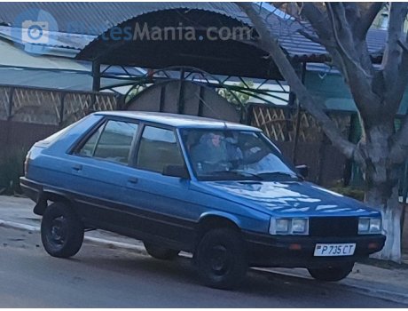 P 735 CT, Renault 11