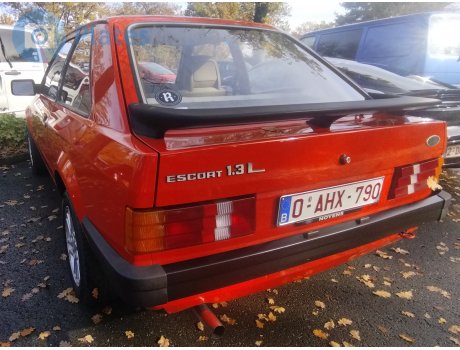 O-AHX-790, Ford Escort