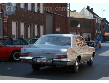 1-OAF-052, Opel Admiral