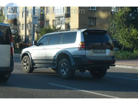 AK 9007 CE, Mitsubishi Pajero Sport