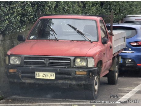 AG 498 FR, Toyota Hilux