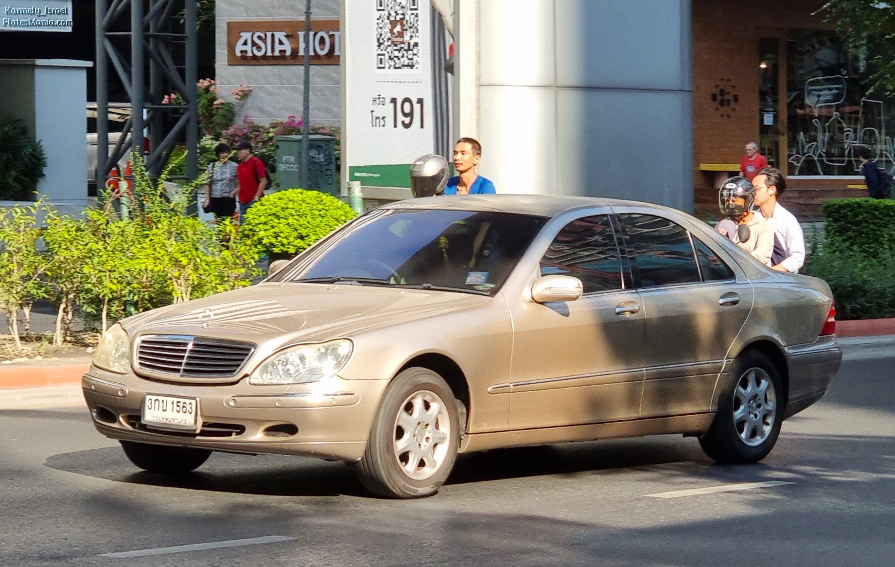 3กบ 1563, Mercedes-Benz S-Klasse 6th gen (W220/V220), 1998–2005