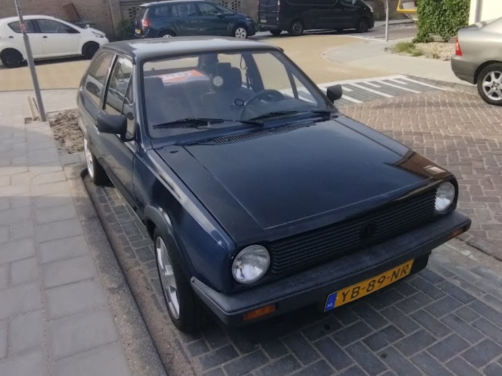 YB-89-NR, Volkswagen Polo 2nd gen Coupé (86C), 1982–1990