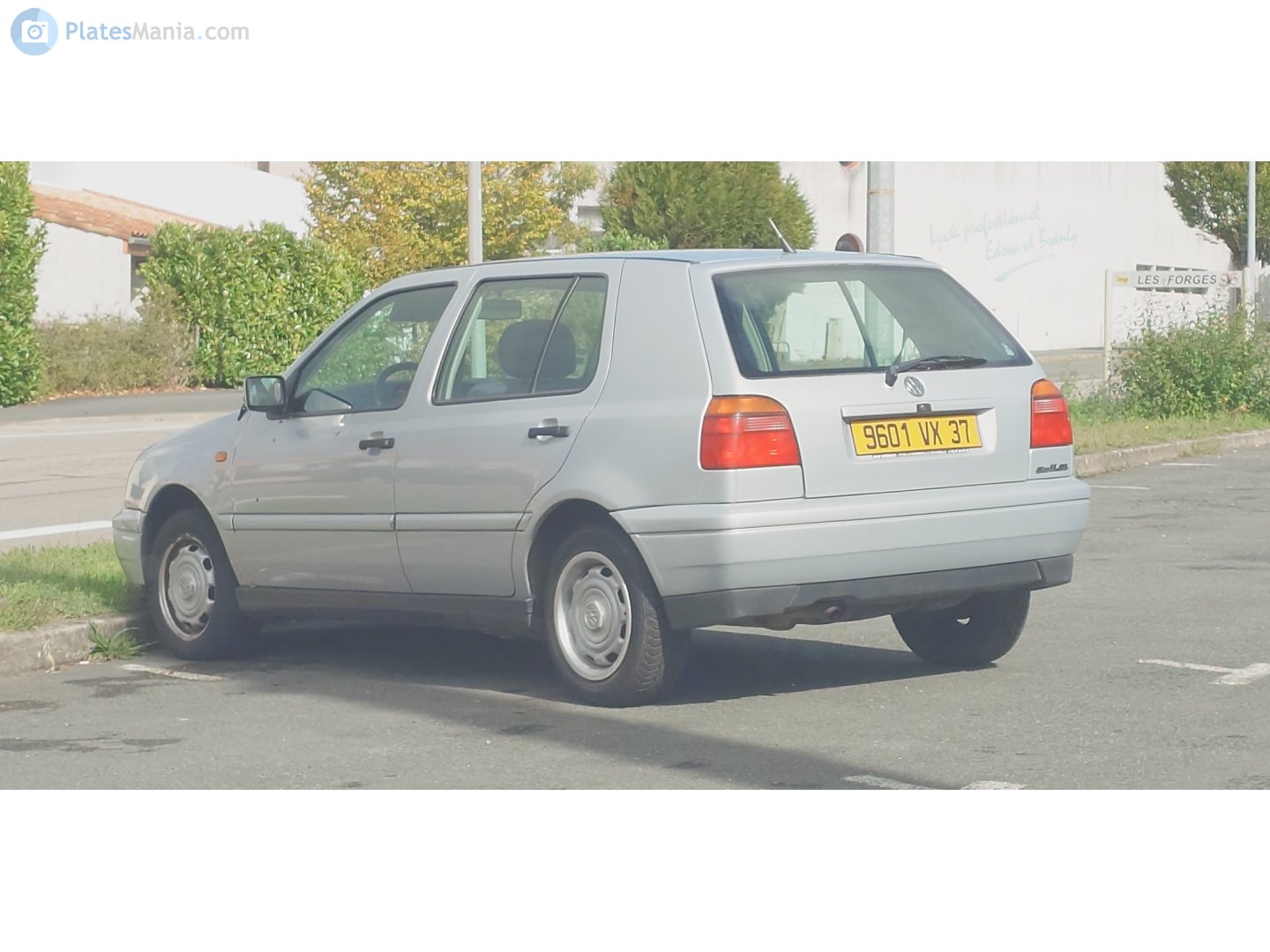 9601 VX 37, Volkswagen Golf 4th gen 5-door Hatch (1J1), 1997–2003 (–2008 for CN-market)