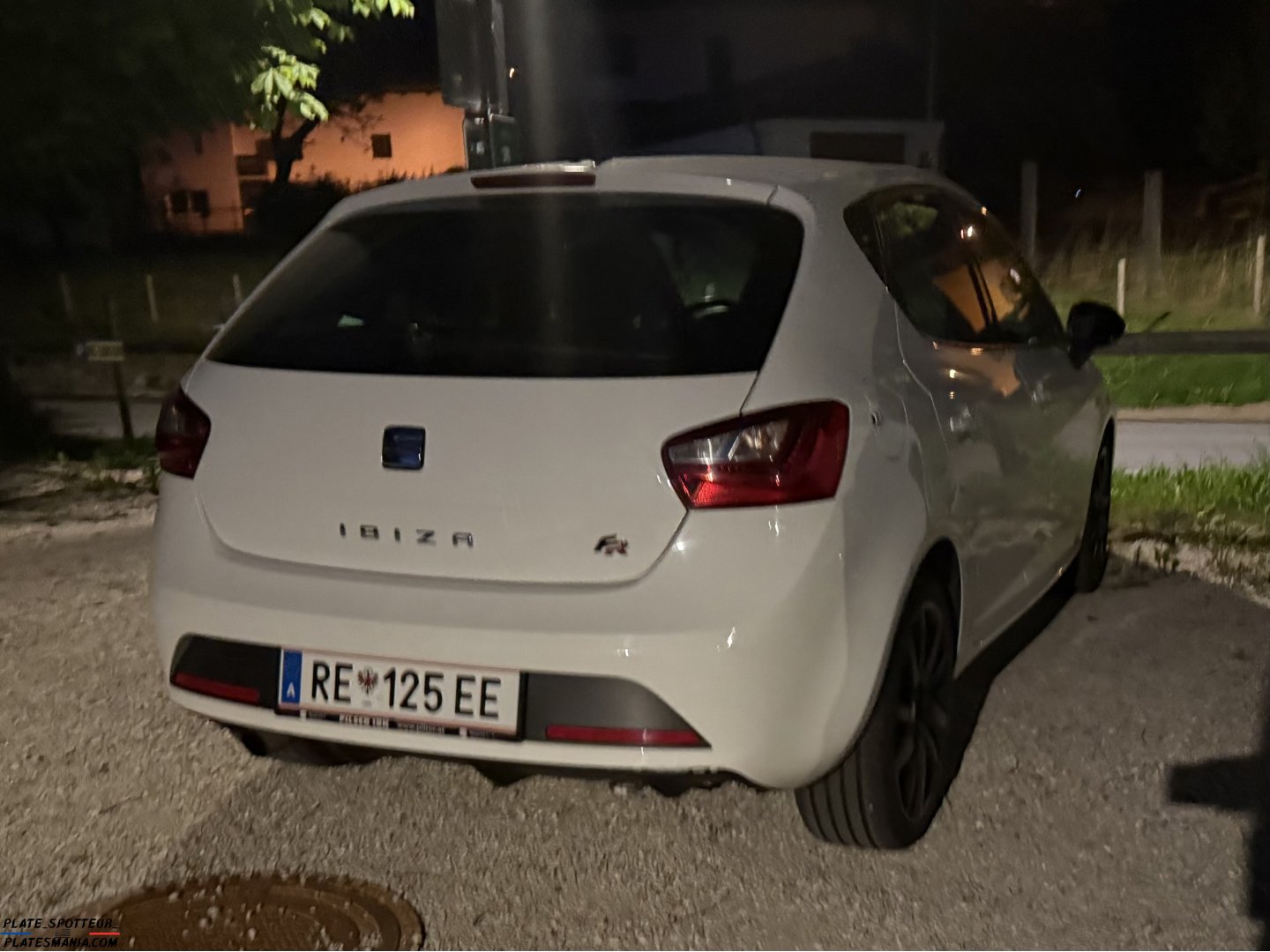 RE 125 EE, SEAT Ibiza 4th gen 5-door Hatch (6J), 2008–2017