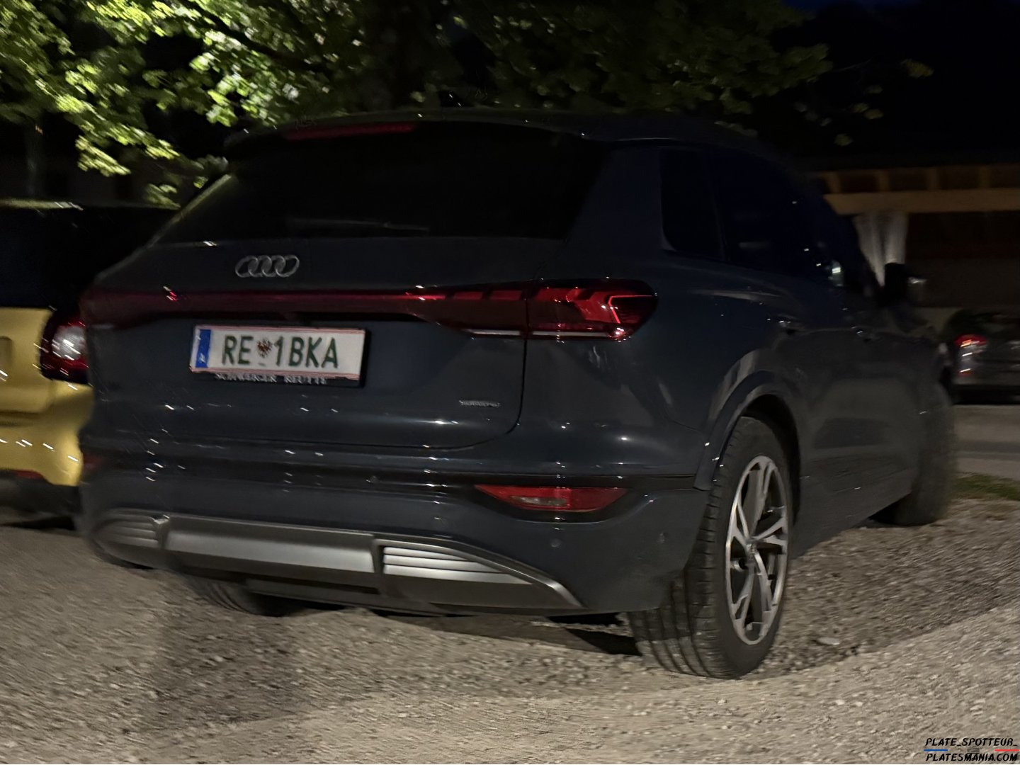RE 1 BKA, Audi Q6/SQ6 1st gen e-tron SUV, 2024–