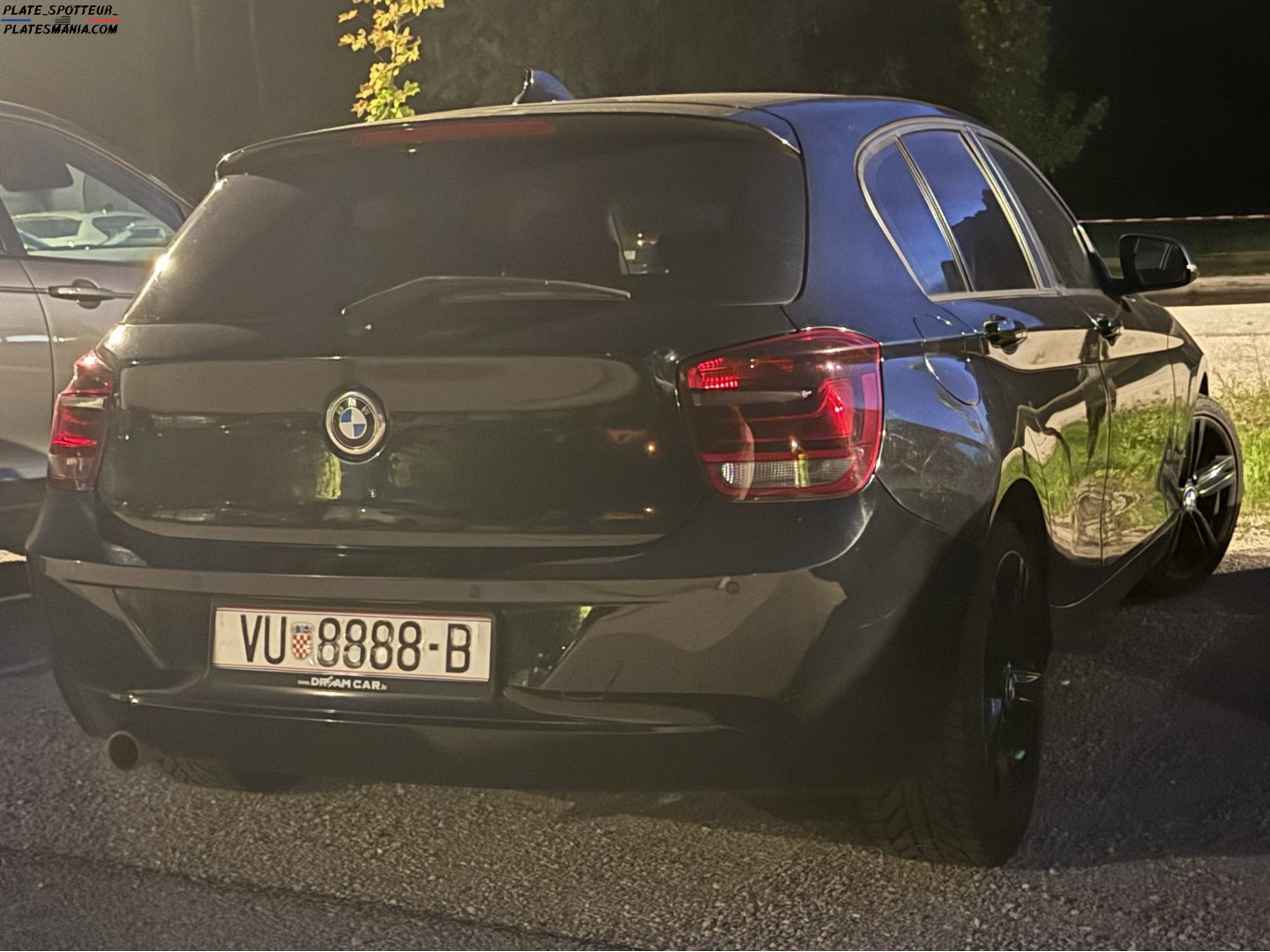 VU 8888-B, BMW 1 Series 2nd gen 5-door Hatch (F20), 2012–2015