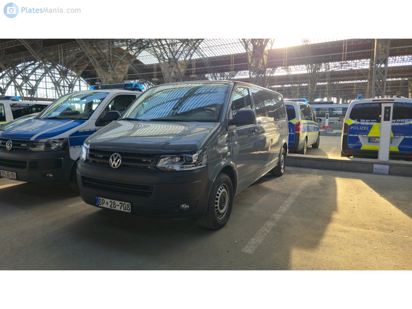 BP 28-708, Volkswagen Transporter 5th gen Van (T5) (7E/7H), facelift, 2009–2015