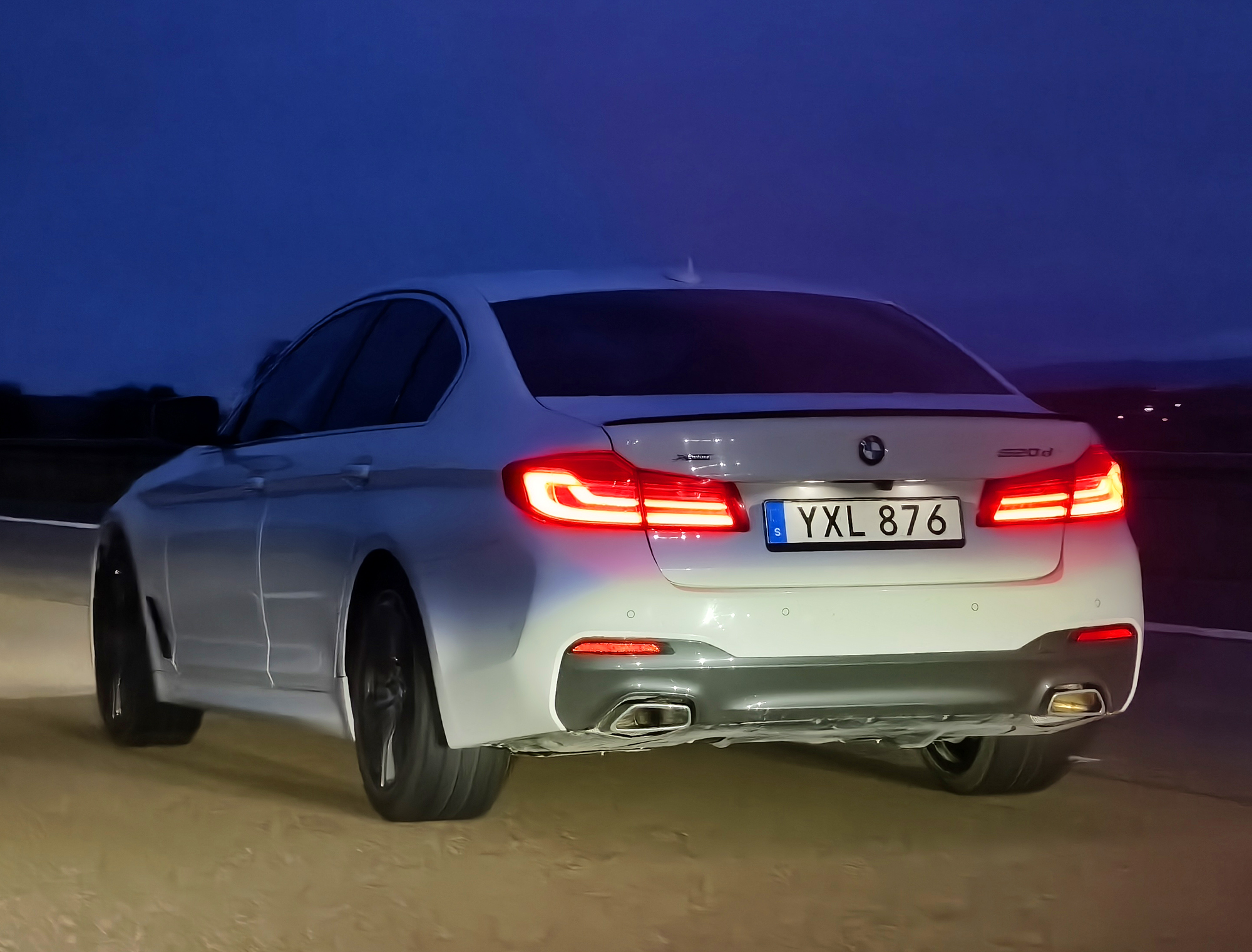 YXL 876, BMW 5 Series 7th gen Sedan (G30/G38), 2017–2020