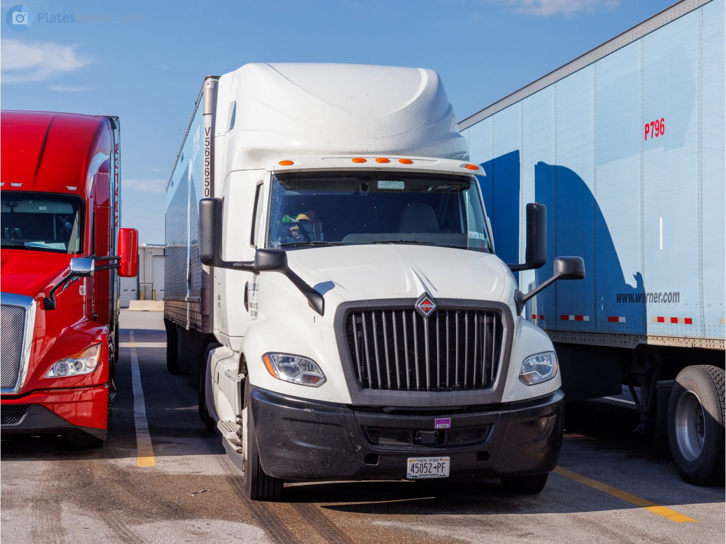 45052-PF, International LT Series 1st gen, 2017–