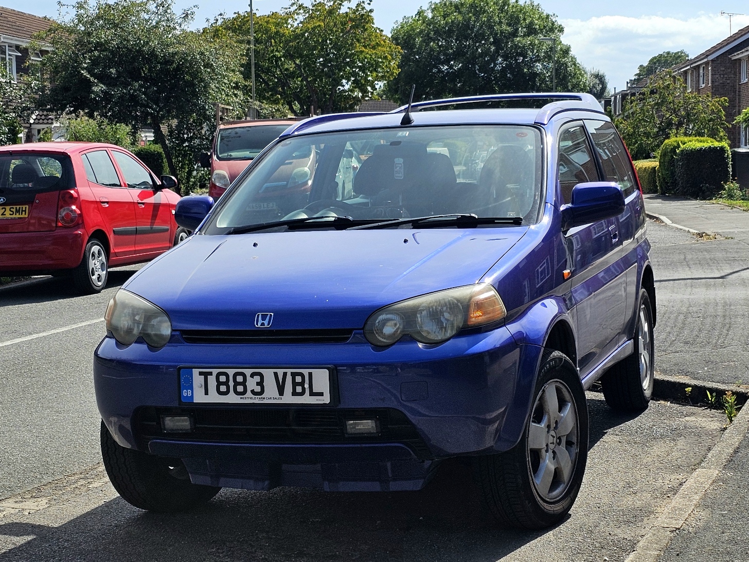 T883VBL, Honda HR-V 1st gen 3-door SUV (GH), 1998–2005