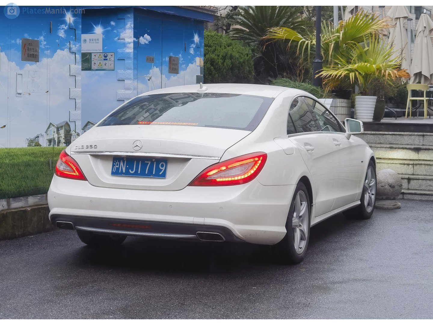沪N·J1719, Mercedes-Benz CLS-Klasse 2nd gen 4-door Сoupé (C218), 2010–2018