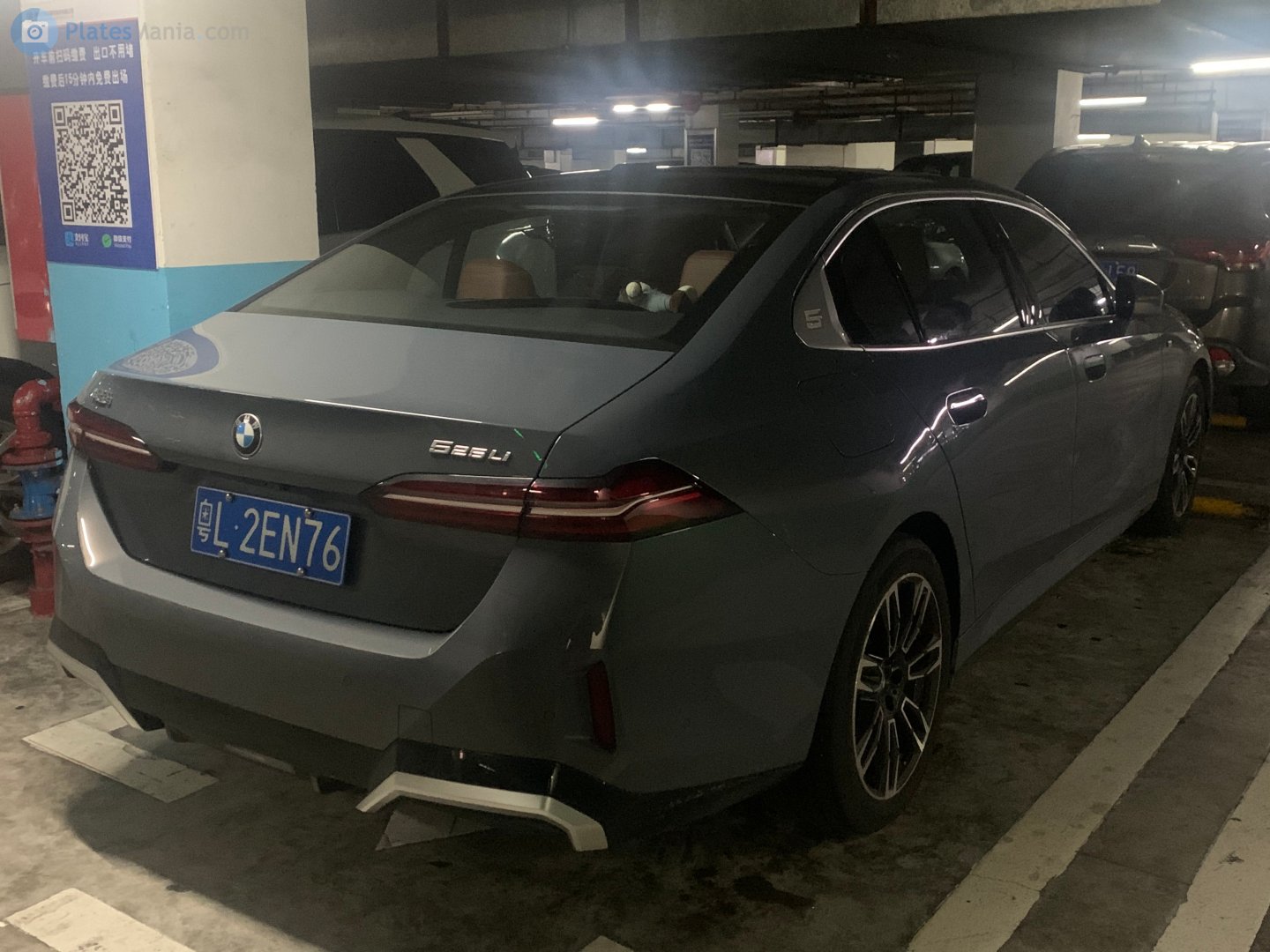 粤L·2EN76, BMW 5 Series 8th gen Sedan (G60/G68), 2023–