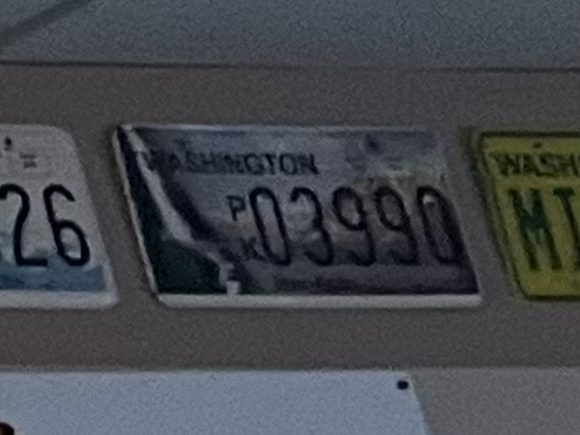 03990, License plate without vehicle 