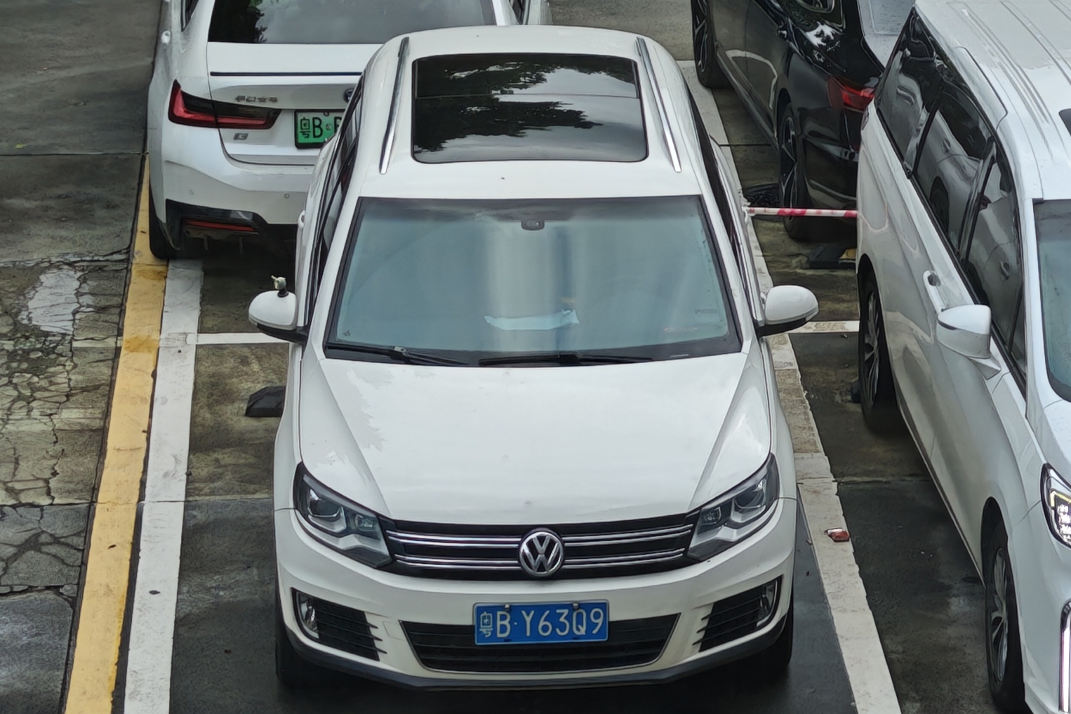粤B·Y63Q9, Volkswagen Tiguan 1st gen (5N), facelift, 2011–2016