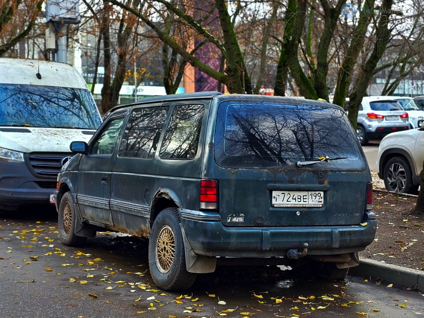 р 724 ве 199, Dodge Caravan 2nd gen (AS), 1990–1995