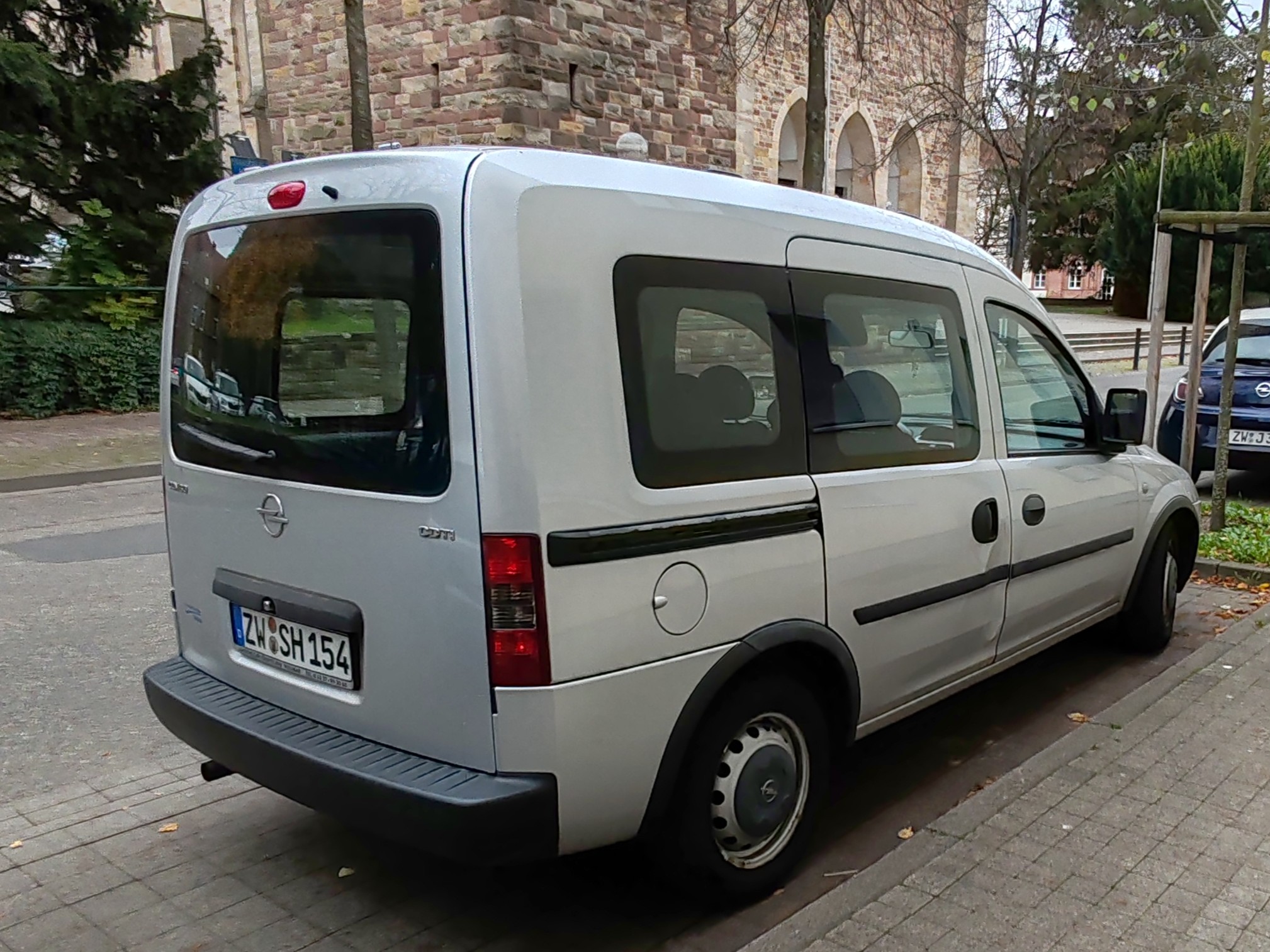 ZW SH 154, Opel Combo 3rd gen Combi/Tour (C; X01), 2001–2010
