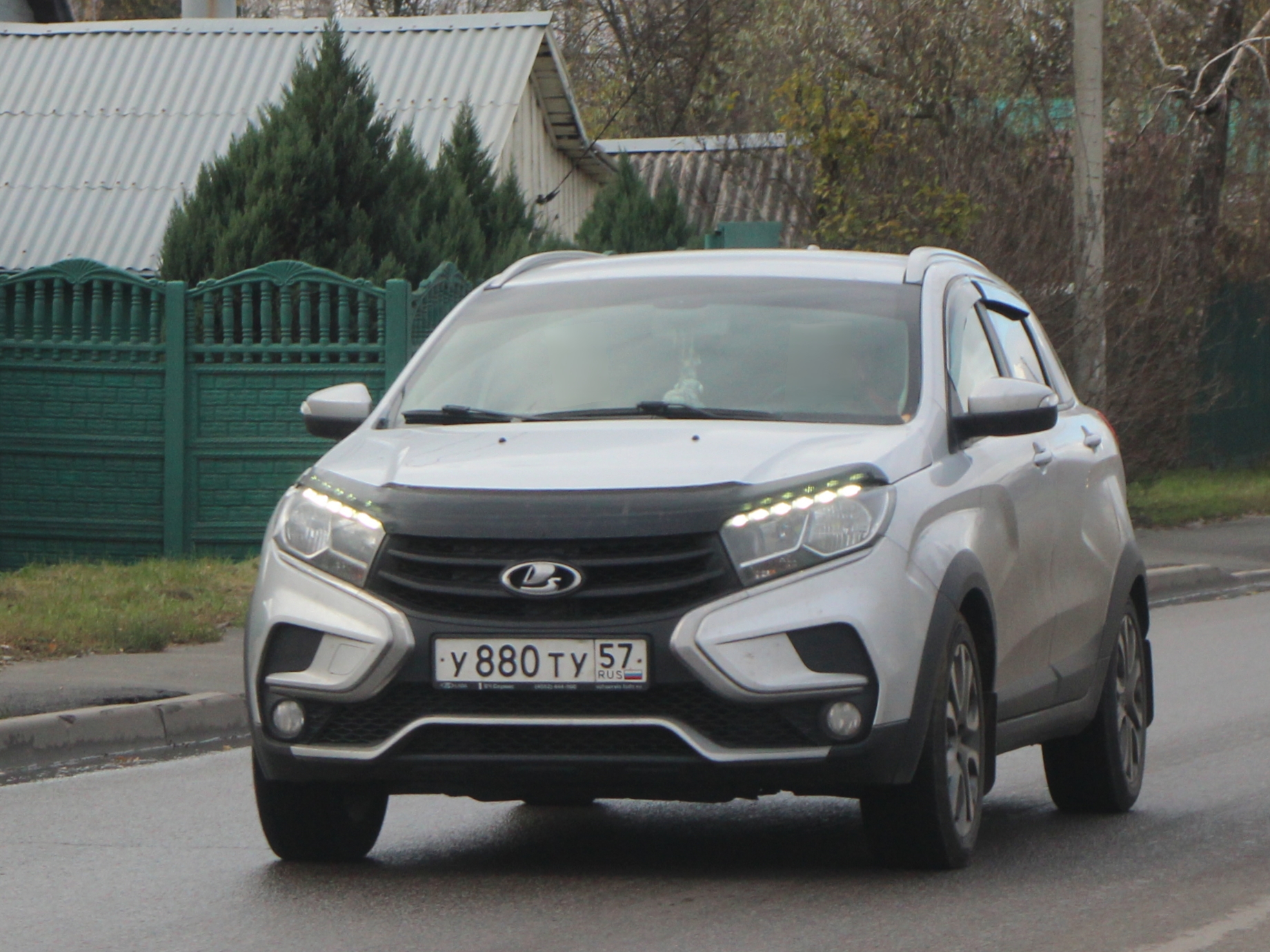 у 880 ту 57, Lada (VAZ) XRAY Cross (GAB), 2018­–2022