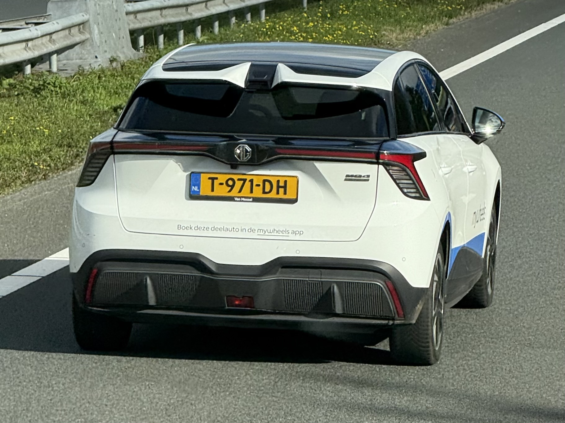 T-971-DH, MG 4 1st gen (EH32), 2022–