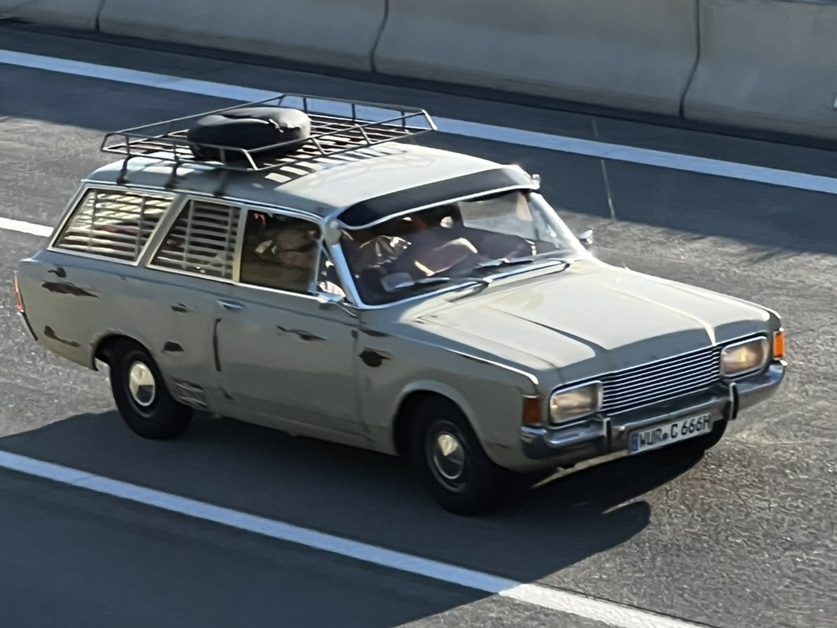 WUR C 666 H, Ford Taunus 5th gen 17M/20M Turnier Wagon (P7b), facelift, 1968–1971