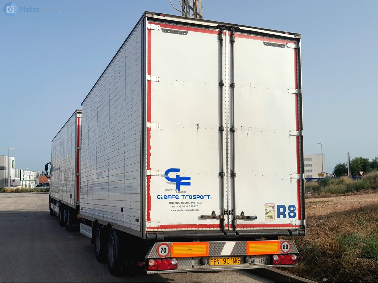 AE 41395, Trailers (1994 year series) 