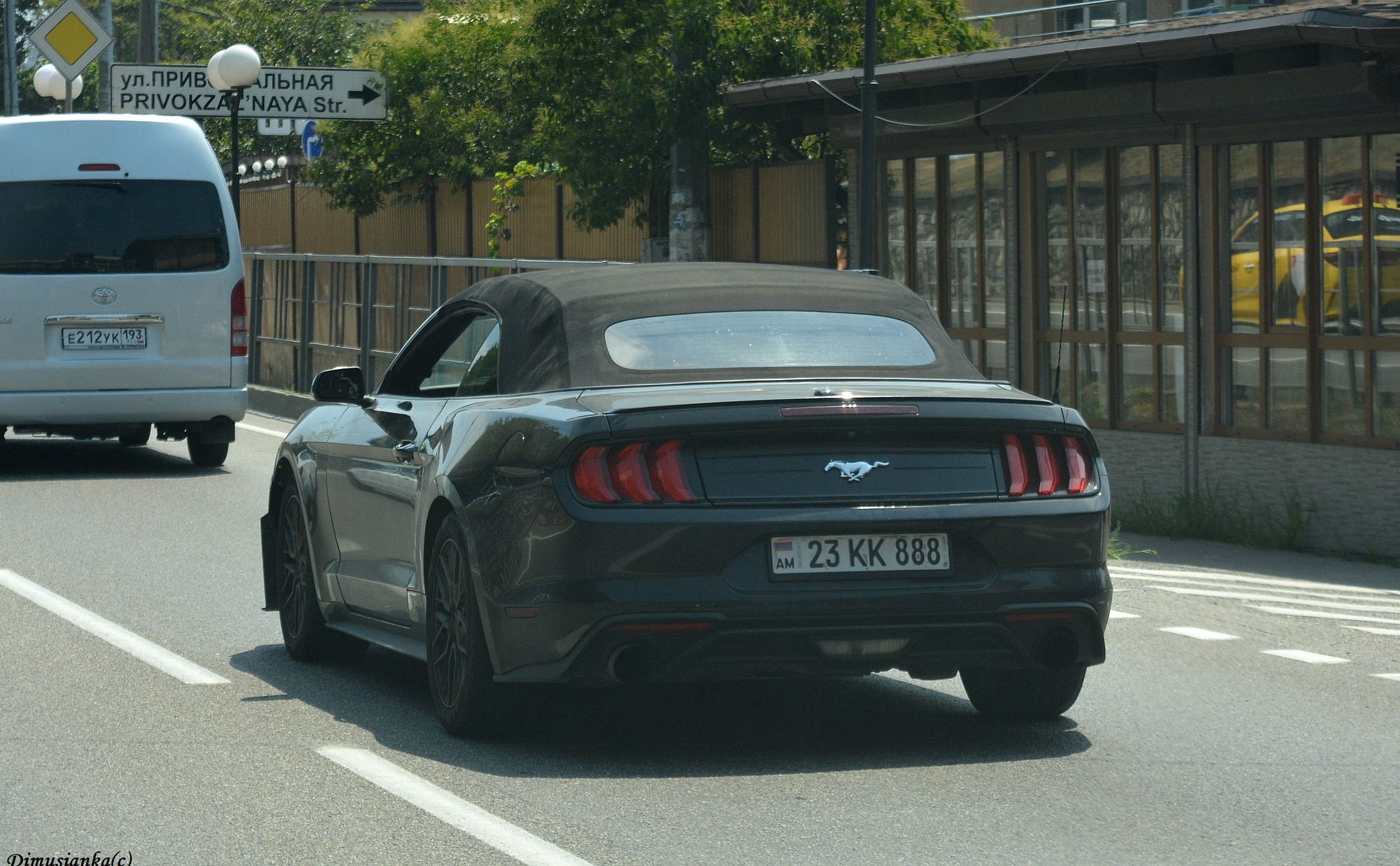 23 KK 888, Ford Mustang 6th gen 2-door Convertible (S550), 2014–2017