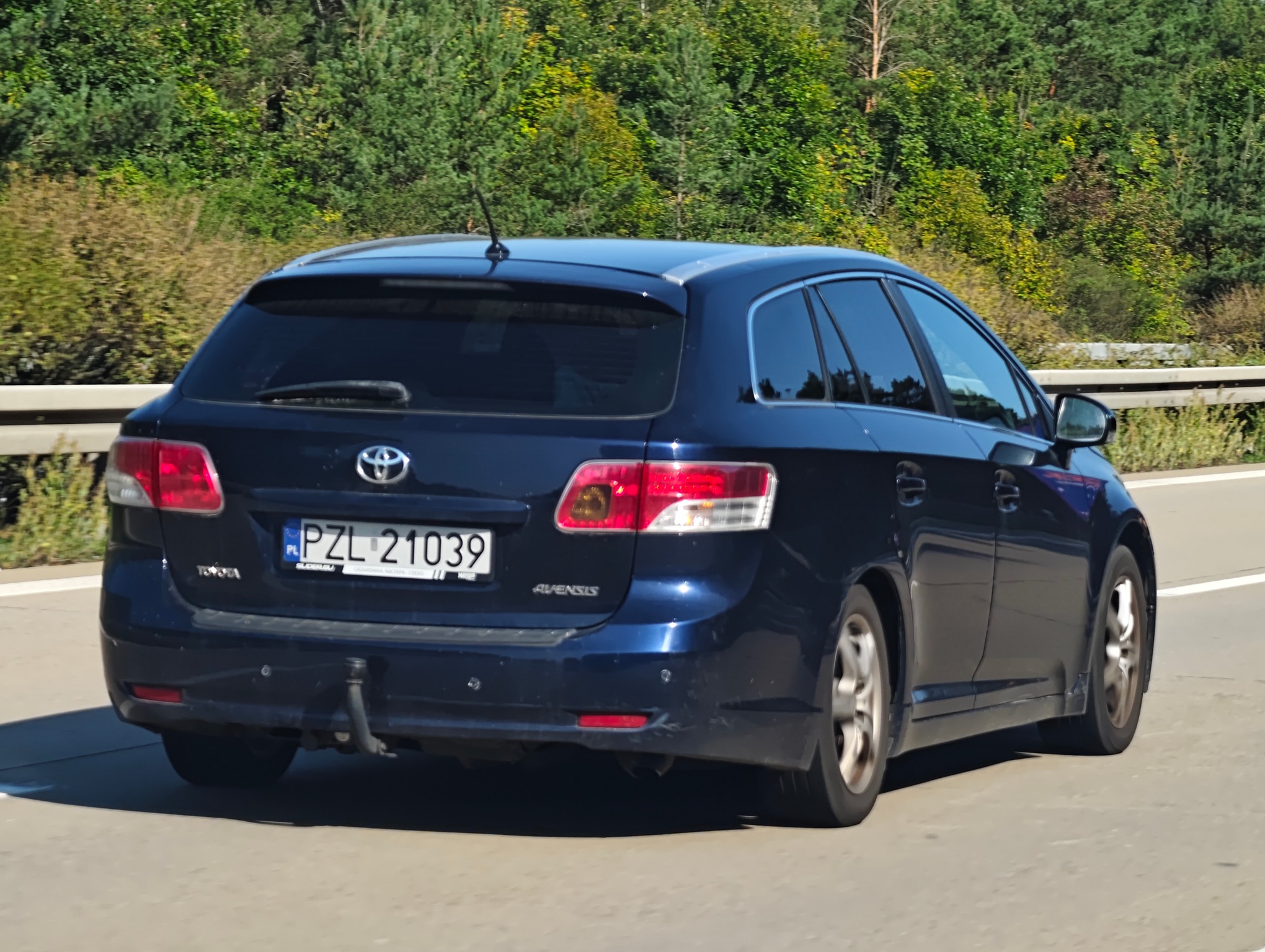 PZL 21039, Toyota Avensis 3rd gen Tourer (T270) 2008–2011
