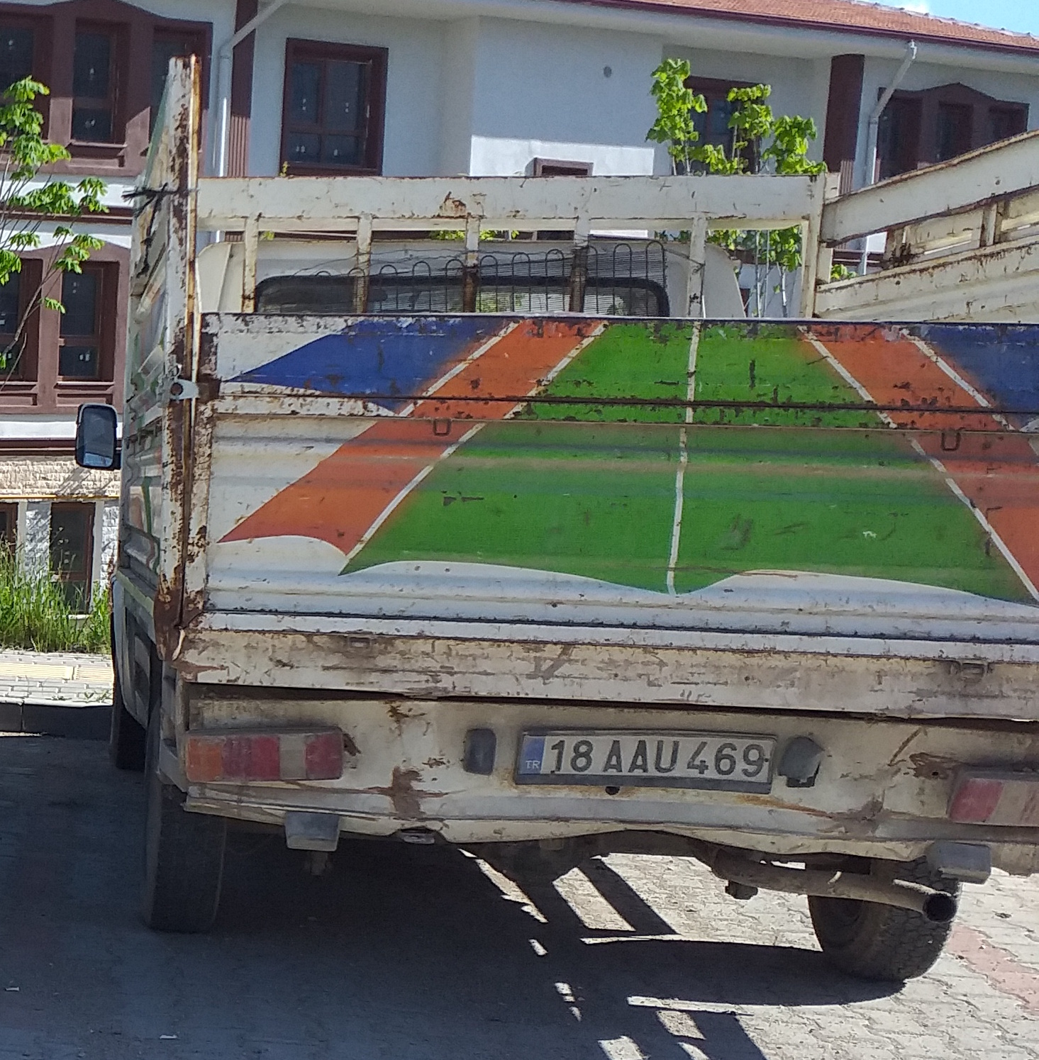 18 AAU 469, Ford Transit 2nd gen Single Cab, 1986–2003