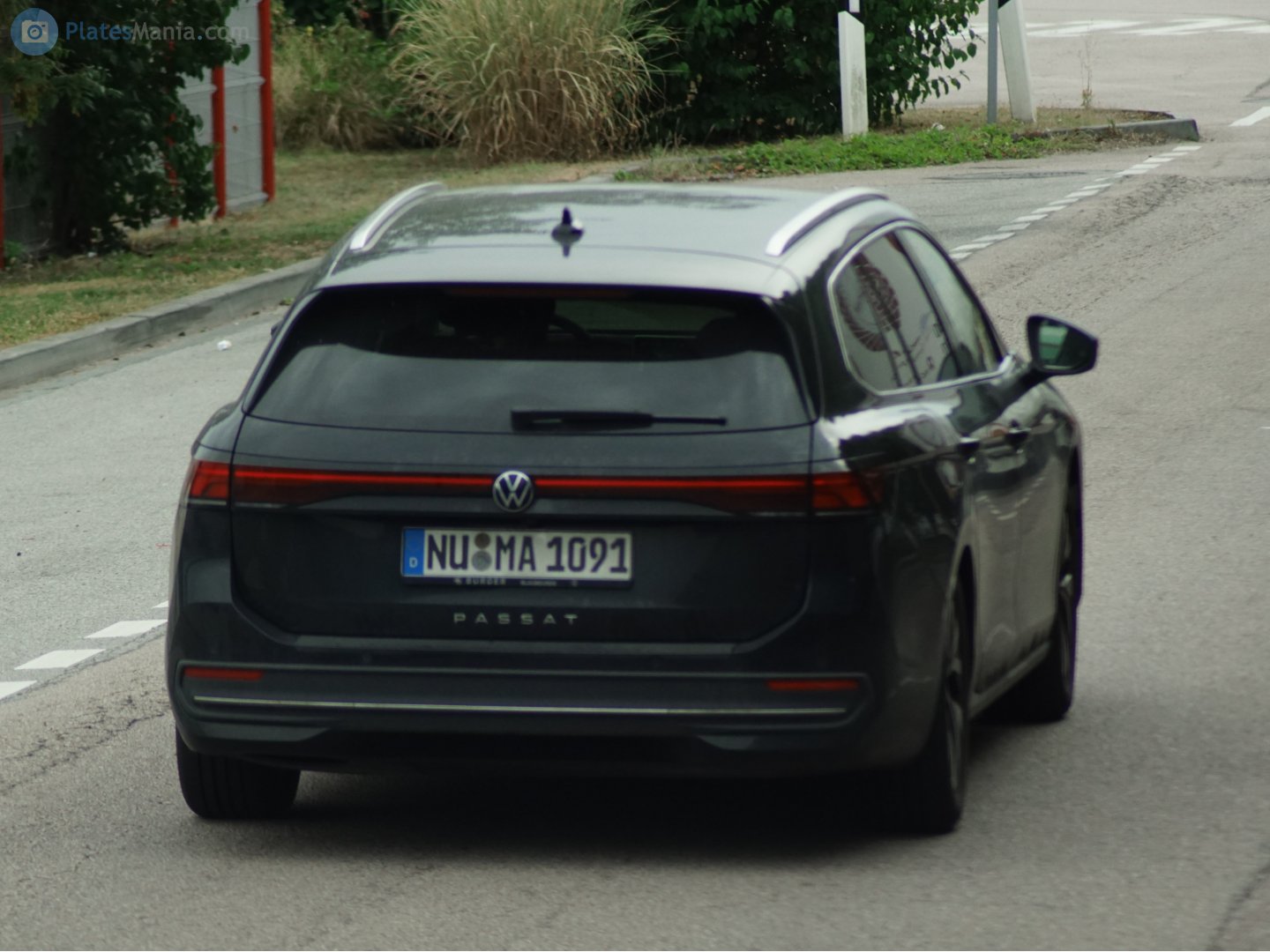 NU MA 1091, Volkswagen Passat 9th gen Variant (B9; 3J), 2023–