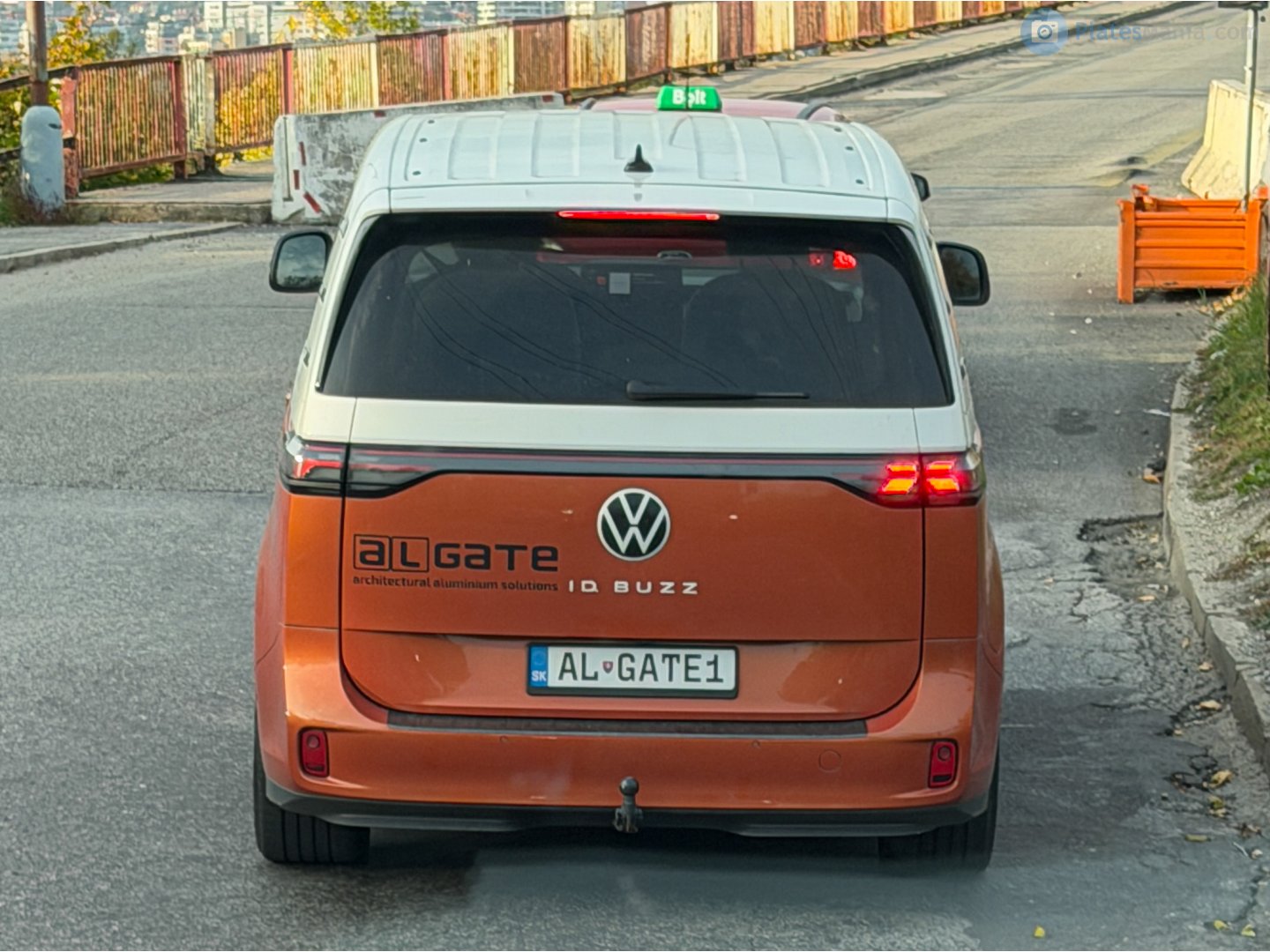 AL-GATE1, Volkswagen ID.Buzz 1st gen Minivan, 2022–