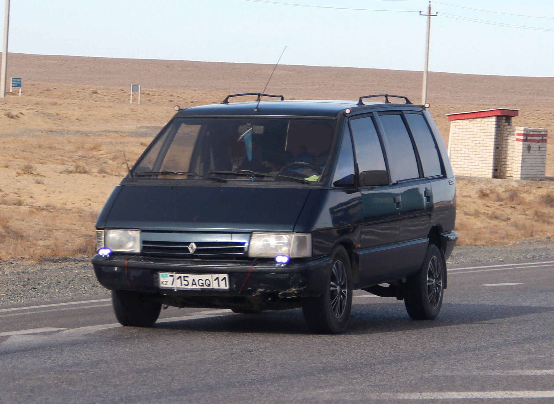 715 AGQ 11, Renault Espace 1st gen (J11), 1984–1991