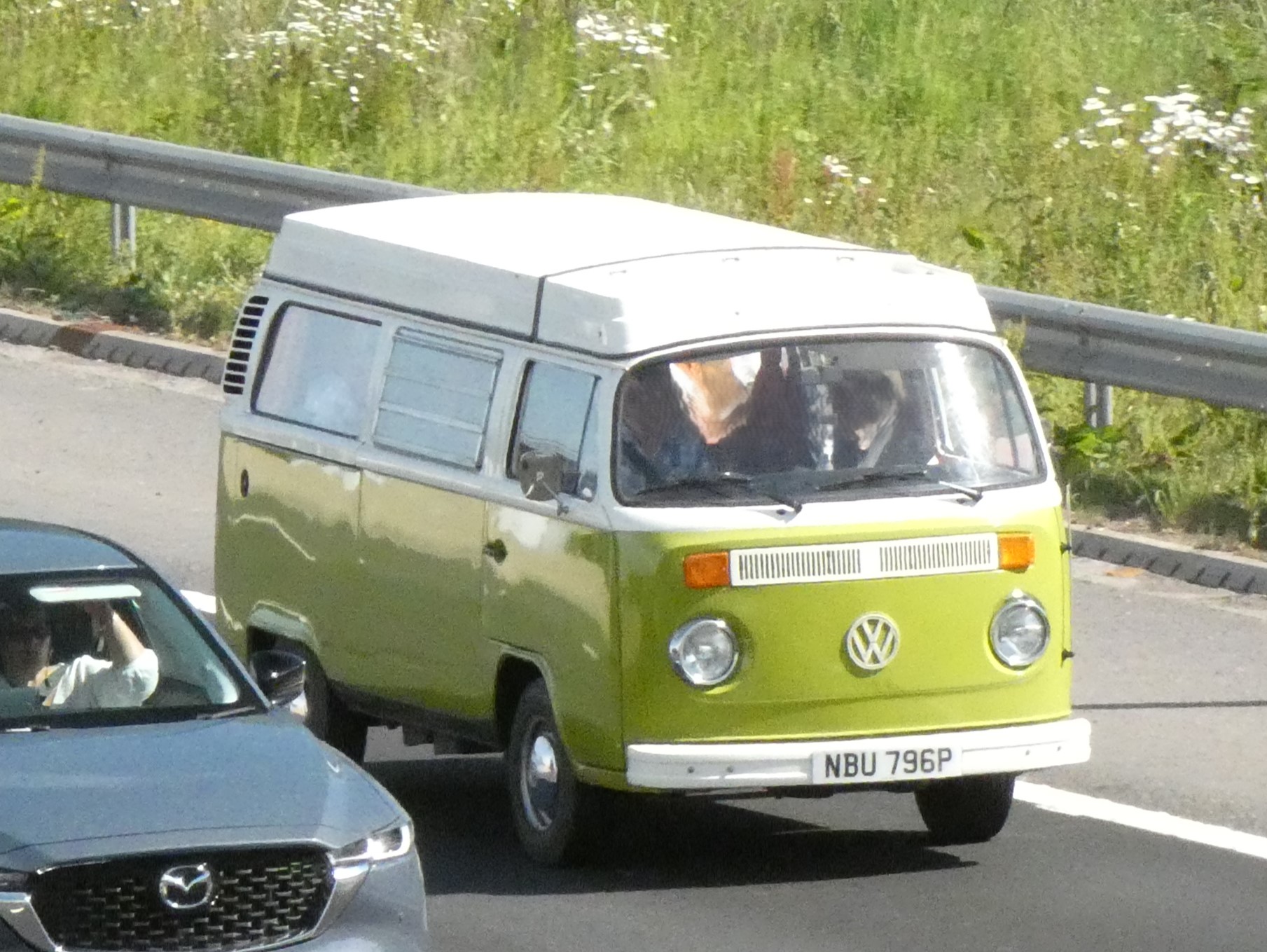 NBU796P, Volkswagen Bus 2nd gen Bus/Kombi Van (T2b), 1st facelift, 1967–1979 (–1982 for BR- and MX-market)