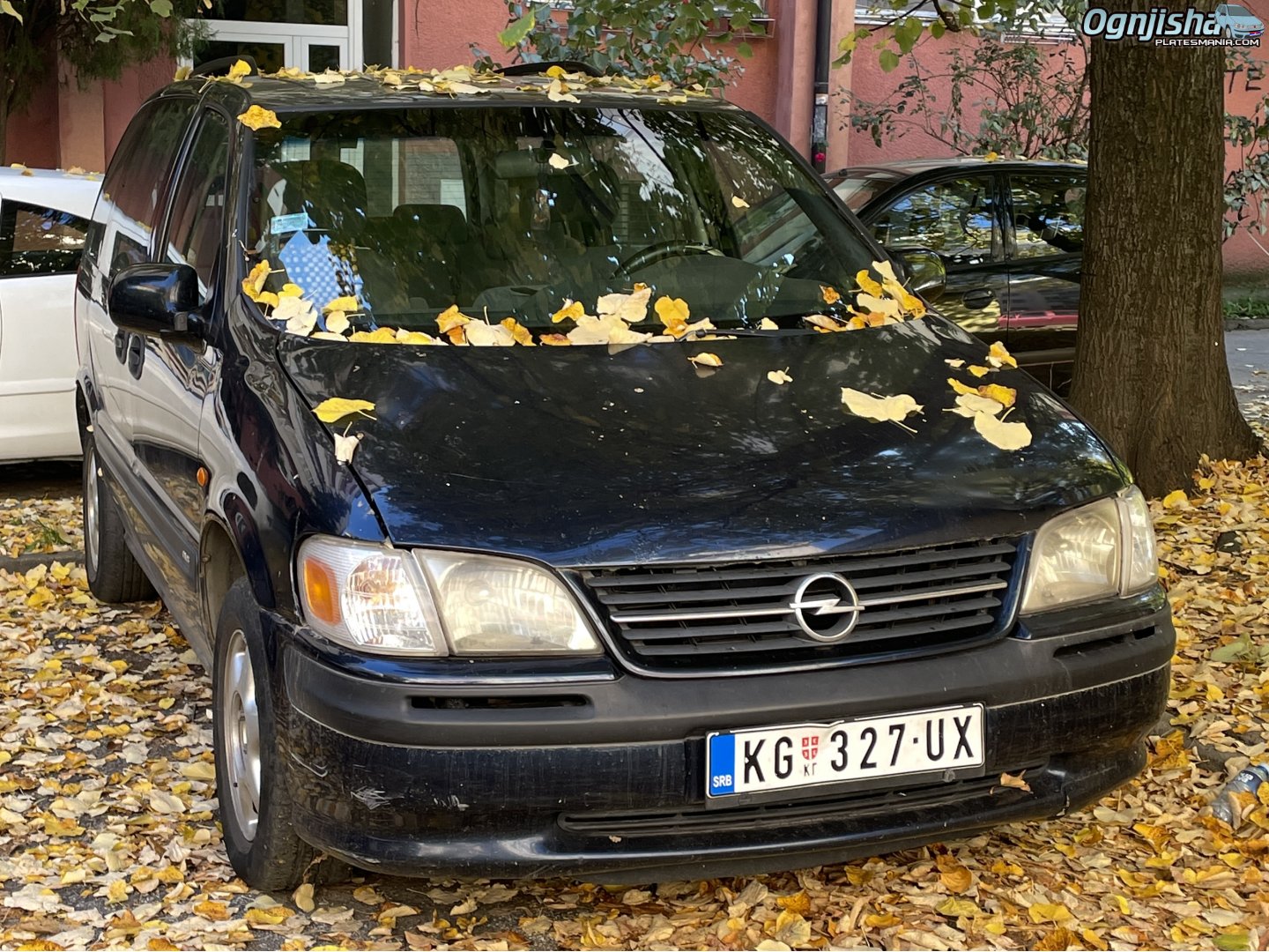 KG 327-UX, Opel Sintra 1st gen (APV), 1996–1999