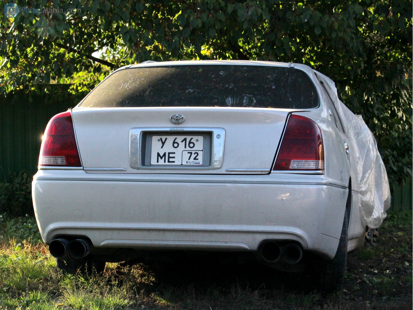 у 616 ме 72, Toyota Crown Majesta 3rd gen (S170), 1999–2004