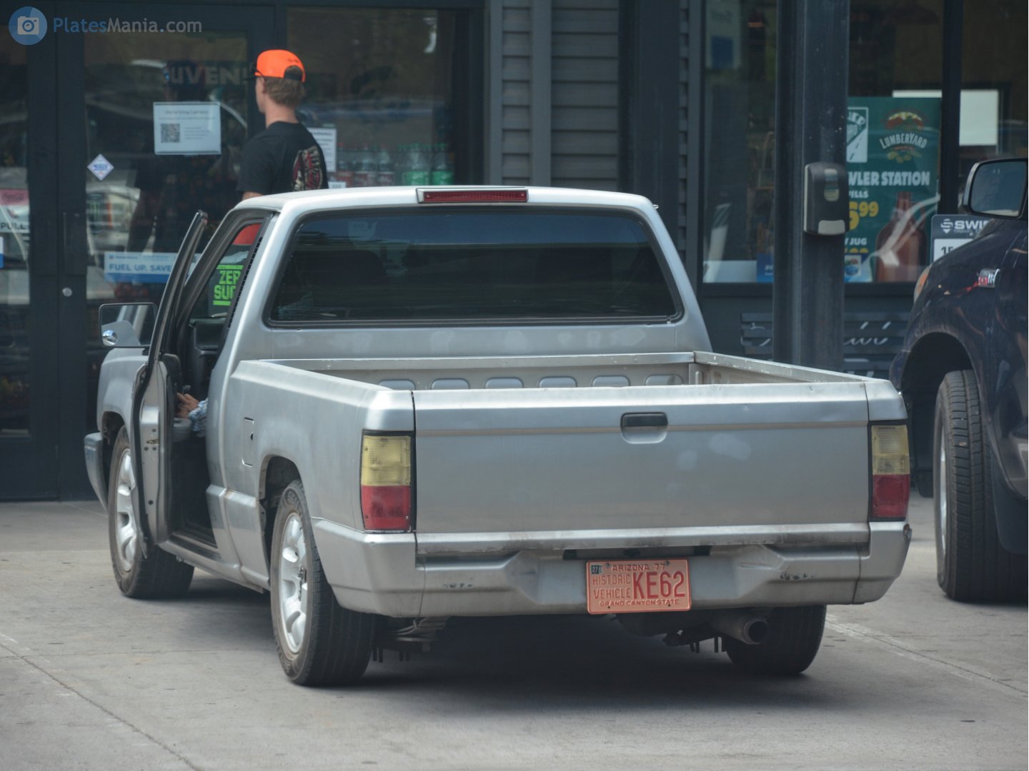 KE62, Mitsubishi Mighty Max 1st gen (L200; NA-market), 1982–1986