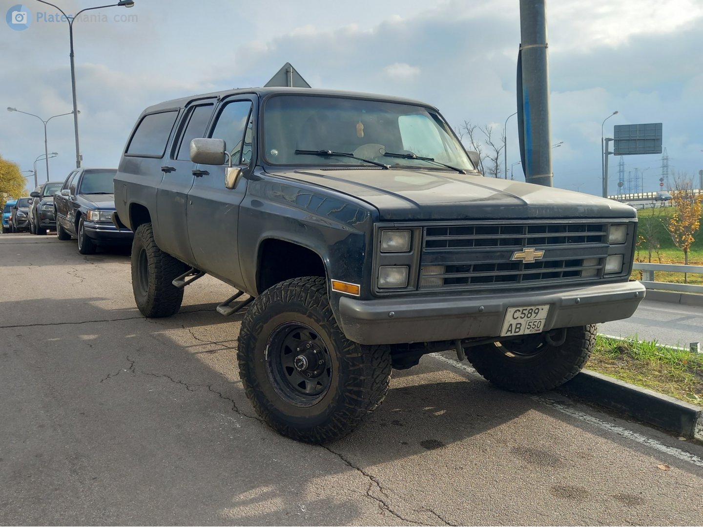 с 589 ав 550, Chevrolet Suburban 7th gen, 1972–1991