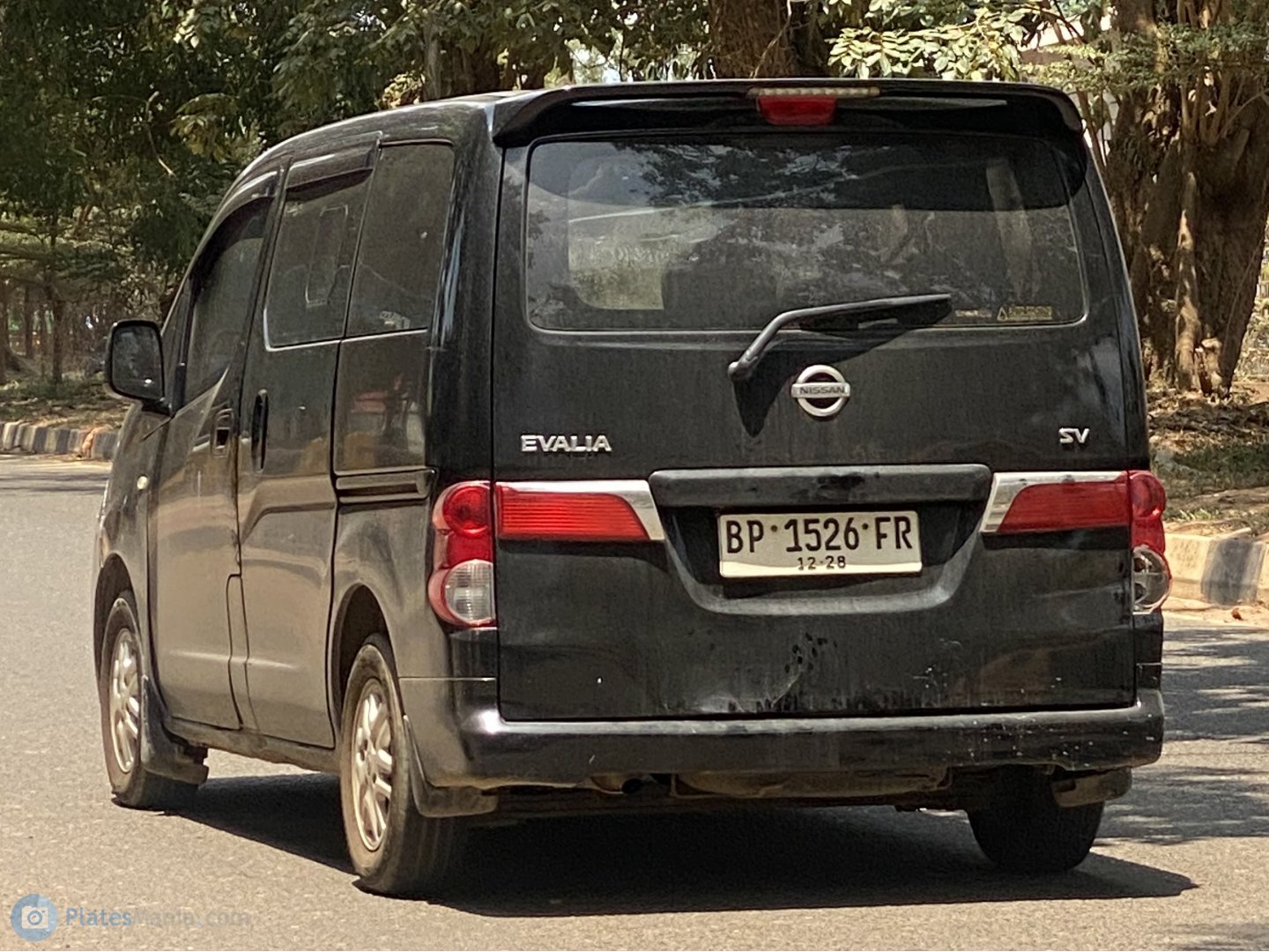 BP 1526 FR, Nissan Evalia 1st gen NV200 (M20), 2010–2019