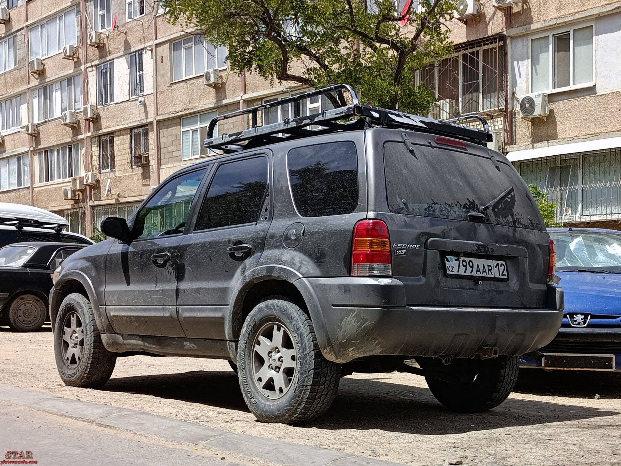 799 AAR 12, Ford Escape 1st gen (U204/U293; BA/ZA/ZC), 2000–2008